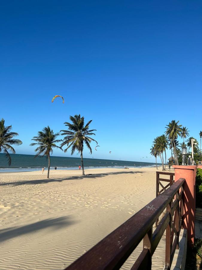 [Kariri 215] 46m², pé na areia, varanda vista mar! Cumbuco Exterior foto